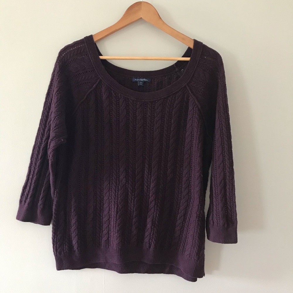 American Eagle sweater
